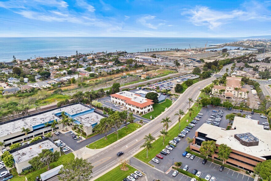 More Photos Of 5055 Avenida Encinas, Carlsbad Office For Lease