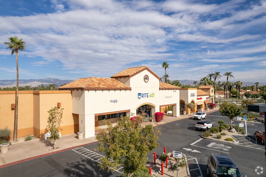 More Photos Of 74868-74998 Country Club Dr, Palm Desert Storefront For Lease