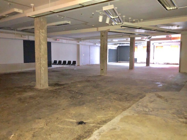 More Photos Of 9 N Wabash Ave, Chicago Loft Creative Space For Lease