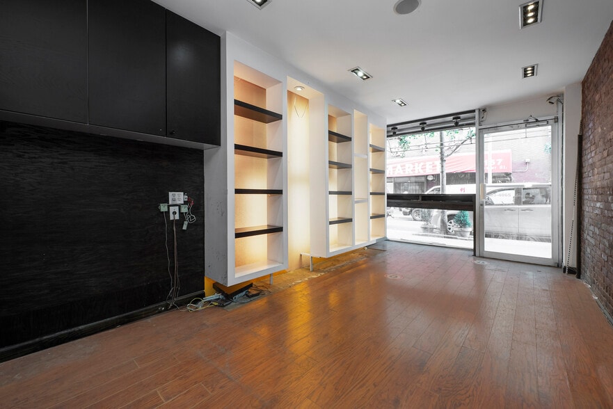 More Photos Of 144 Hester St, New York Apartments For Lease