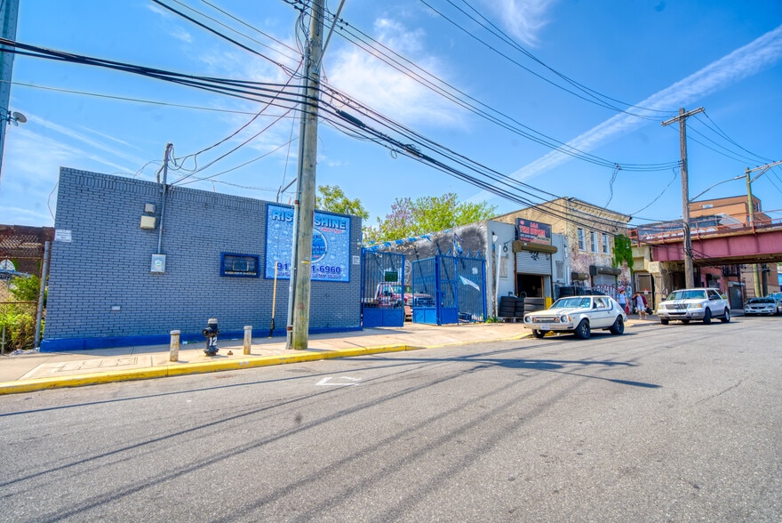 More Photos Of 450 Front St, Staten Island Warehouse For Sale