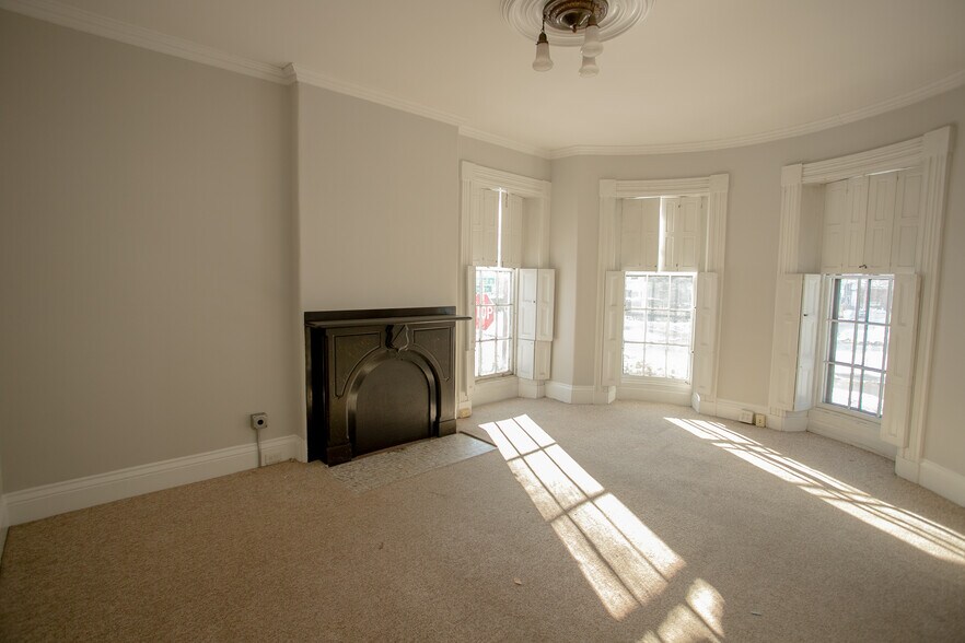 More Photos Of 77 Broadway, Bangor Apartments For Sale