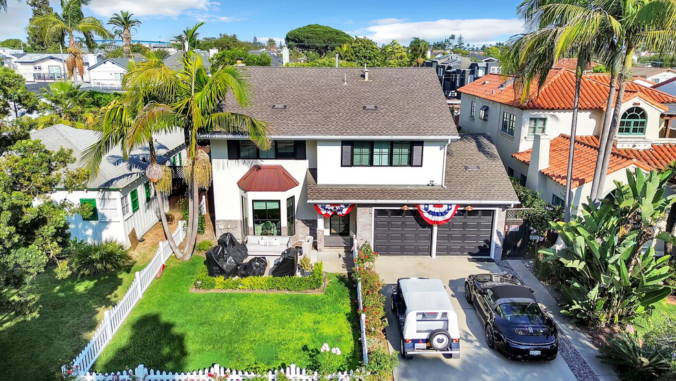 Primary Photo Of 735 J Ave, Coronado Specialty For Sale