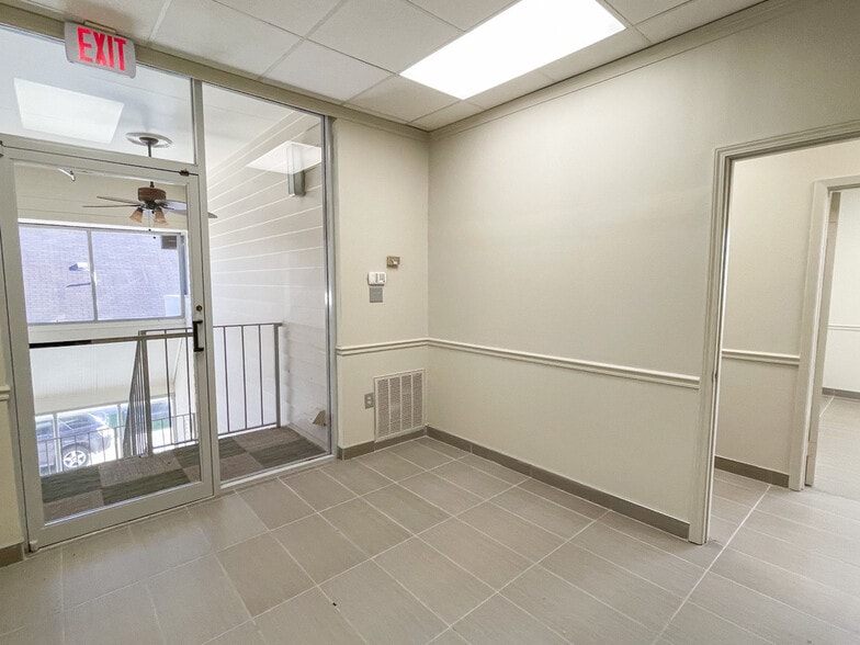 More Photos Of 7434 Picardy Ave, Baton Rouge Office For Lease