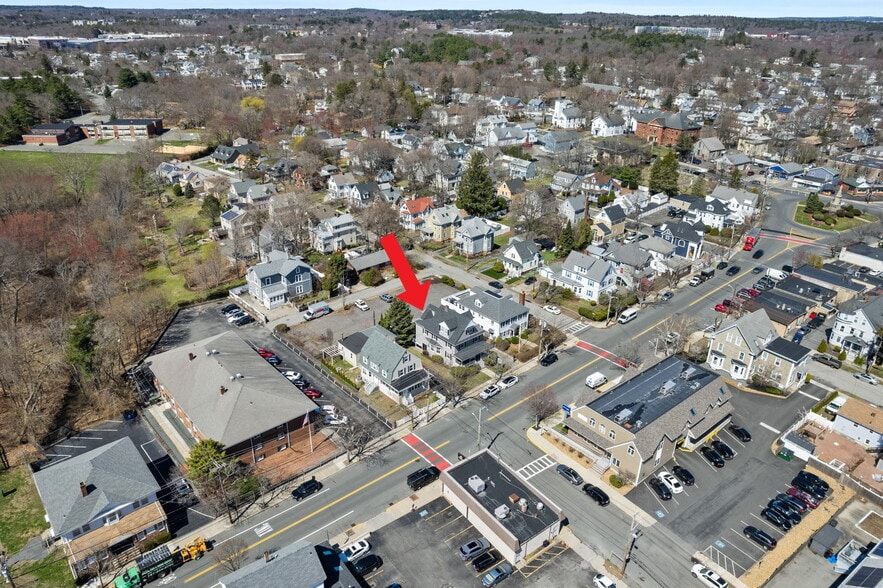 More Photos Of 327 Central St, Saugus Office For Sale