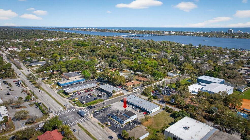 More Photos Of 325 S Yonge St, Ormond Beach Medical For Sale