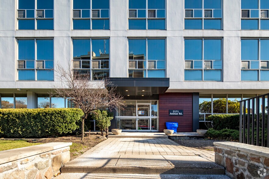 More Photos Of 2171 Avenue Rd, Toronto Office For Lease