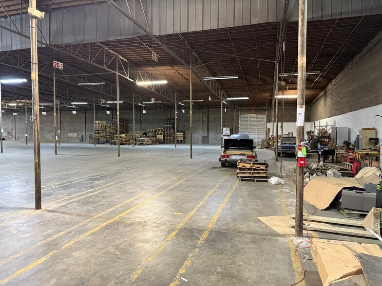 More Photos Of 635 King St, Reidsville Industrial For Sale