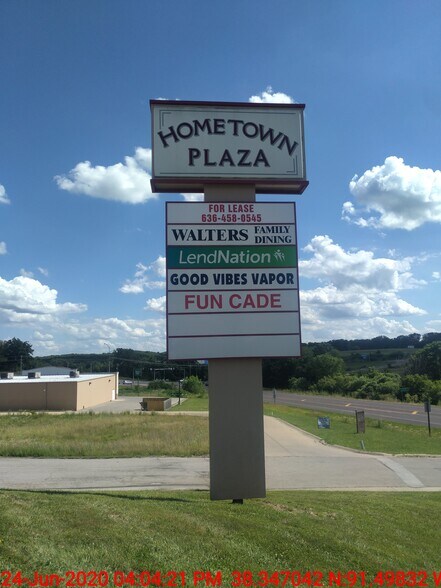 More Photos Of 500 Highway 10, Owensville Storefront For Lease