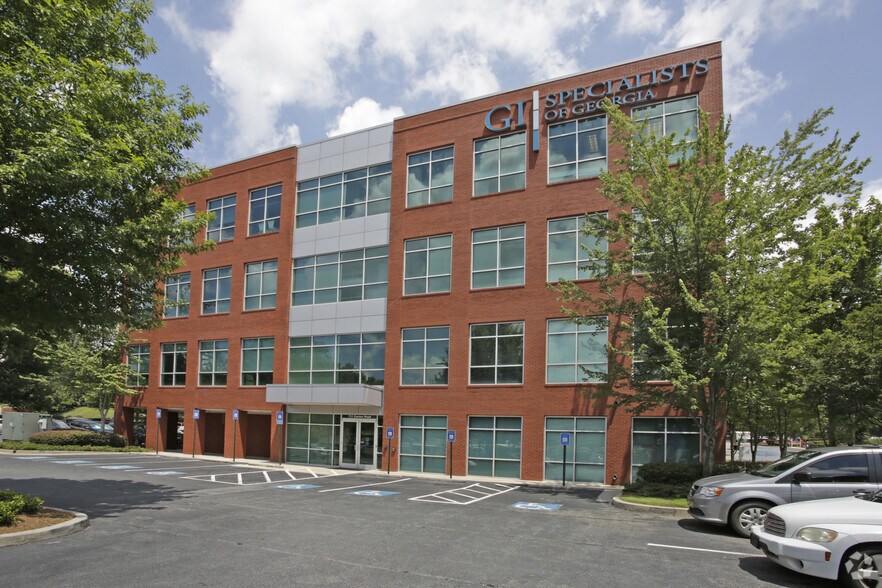 More Photos Of 711 Canton Rd NE, Marietta Medical For Lease