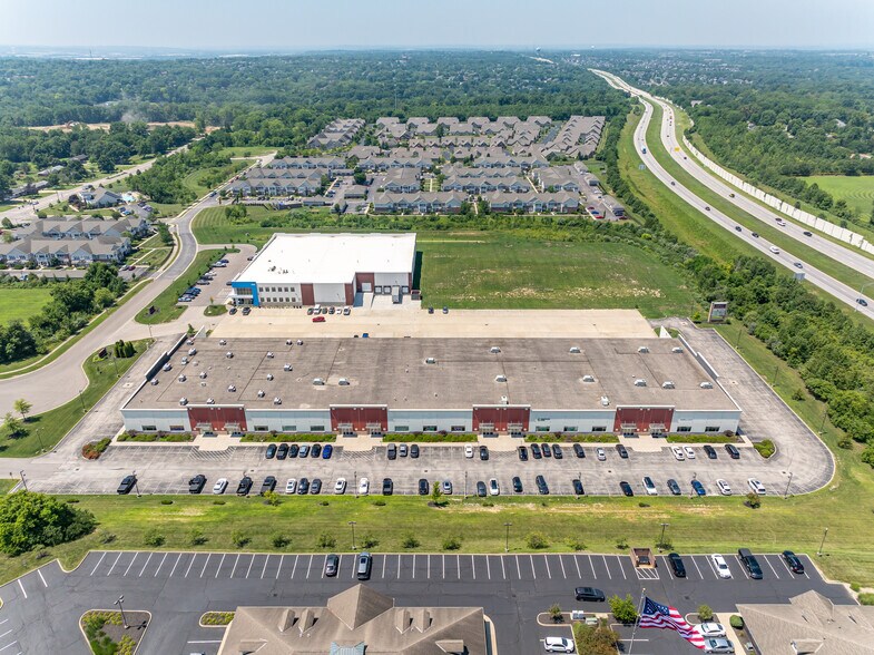 More Photos Of 7102-7116 Office Park Dr, West Chester Flex For Sale