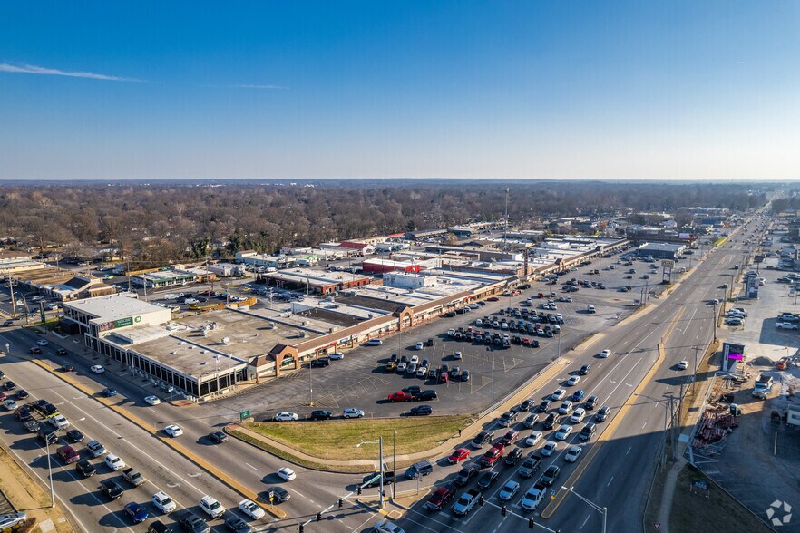More Photos Of 1301-1349 S Glenstone Ave, Springfield General Retail For Lease