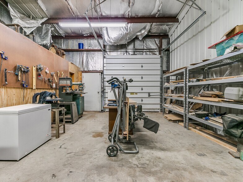 More Photos Of 219 N 6th St, Kingfisher Office For Sale