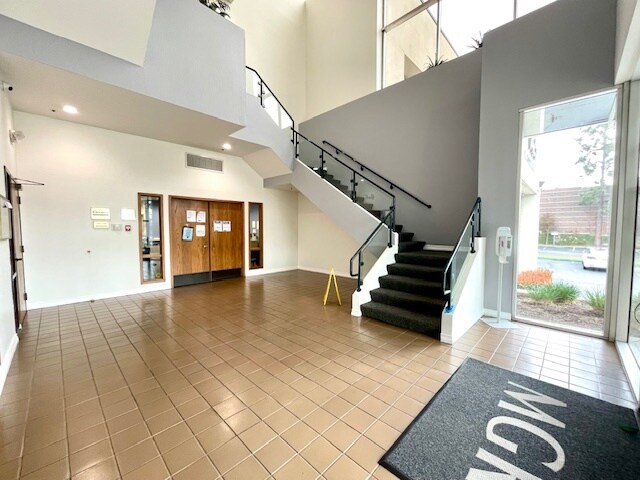 More Photos Of 1425 W Foothill Blvd, Upland Loft Creative Space For Lease