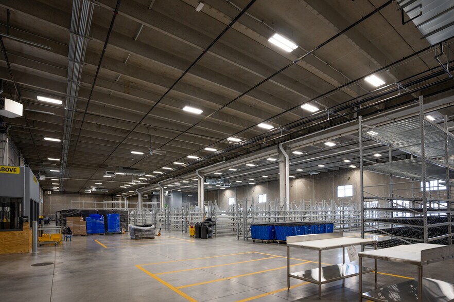 More Photos Of 5199 68th St SE, Caledonia Distribution For Lease