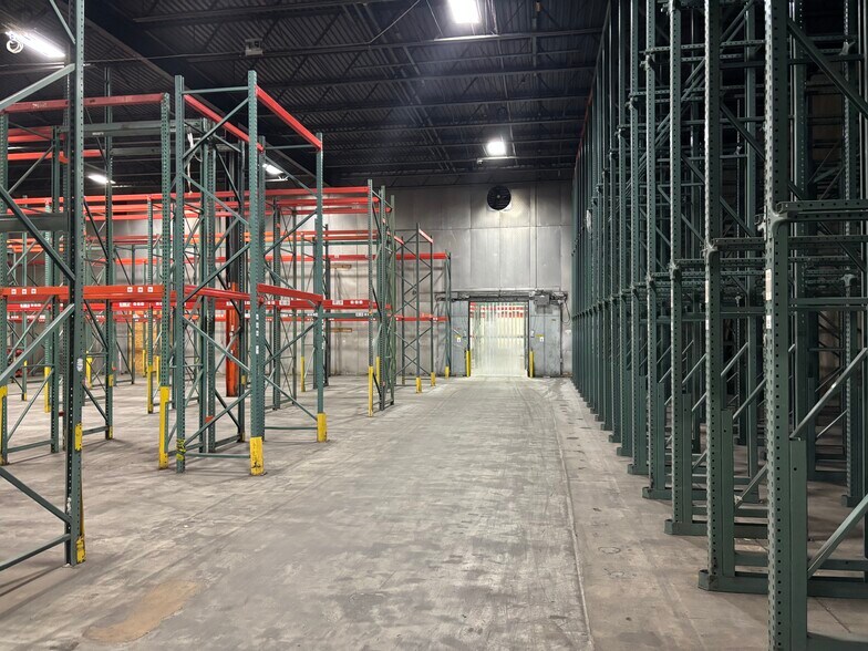 More Photos Of 260 Chester St, Saint Paul Refrigeration Cold Storage For Lease