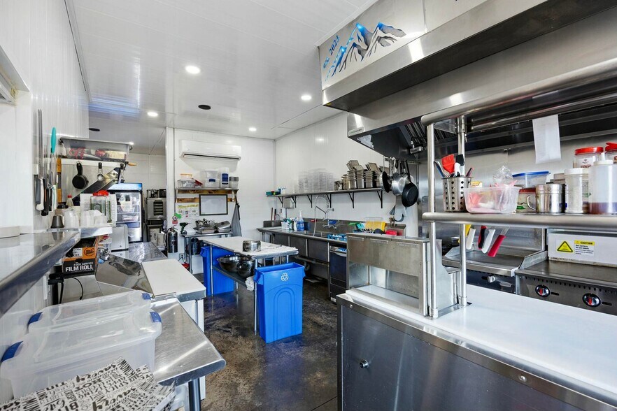 More Photos Of 9559 Co 5440 Rd rd, Ozone Restaurant For Sale