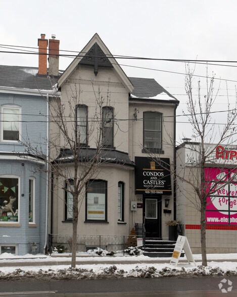 Primary Photo Of 842 King St W, Toronto Office Residential For Lease