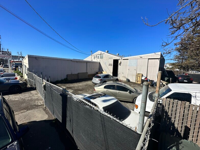 More Photos Of 2222 Davis St, San Leandro Auto Repair For Sale