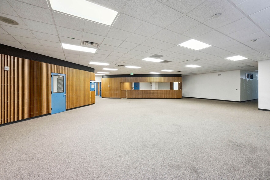 More Photos Of 3300 Henry Ave, Philadelphia Unknown For Lease