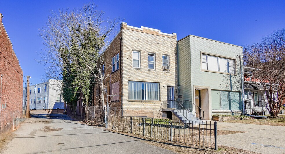 Primary Photo Of , Washington Unknown For Sale