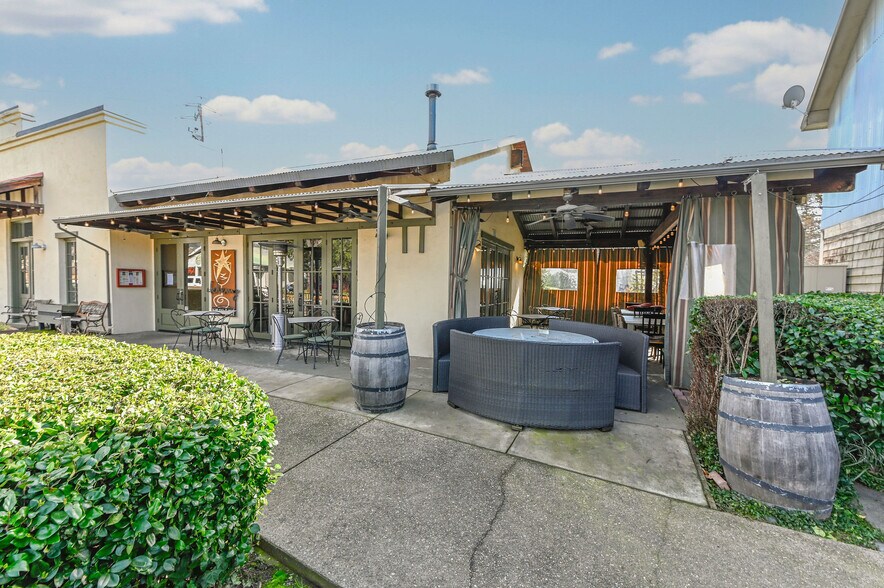 More Photos Of 191 Main St, Murphys General Retail For Sale