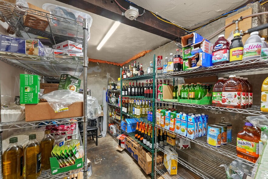 More Photos Of 1091 Main St, Pawtucket Restaurant For Sale