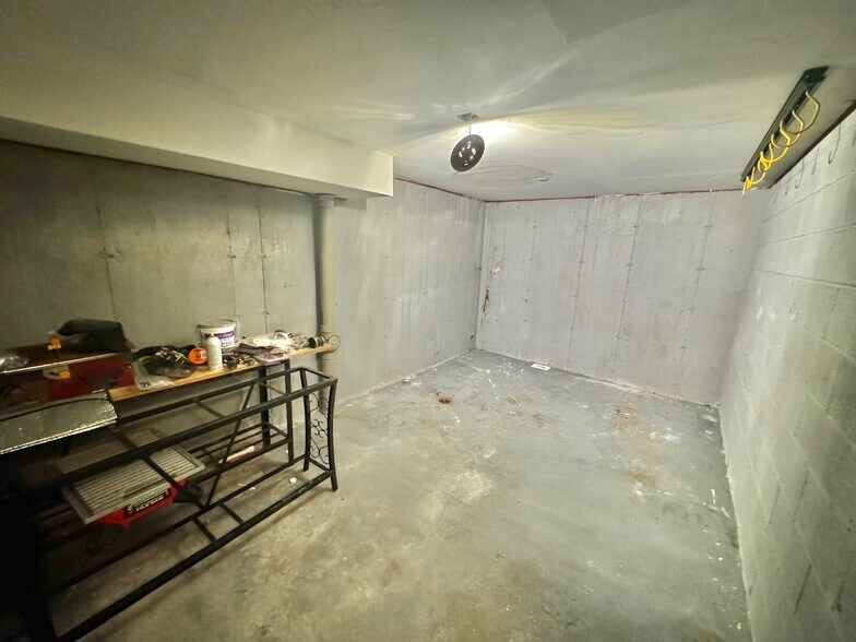 More Photos Of 27 Buchanan Pl, Bronx Apartments For Sale