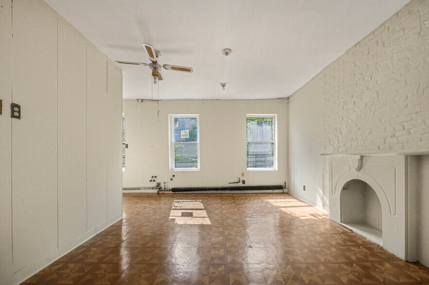 More Photos Of 308 Pleasant Ave, New York Apartments For Sale