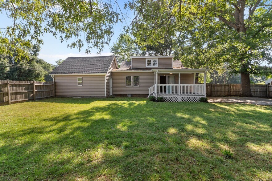 More Photos Of 319 N Central Ave, Locust Office Residential For Sale