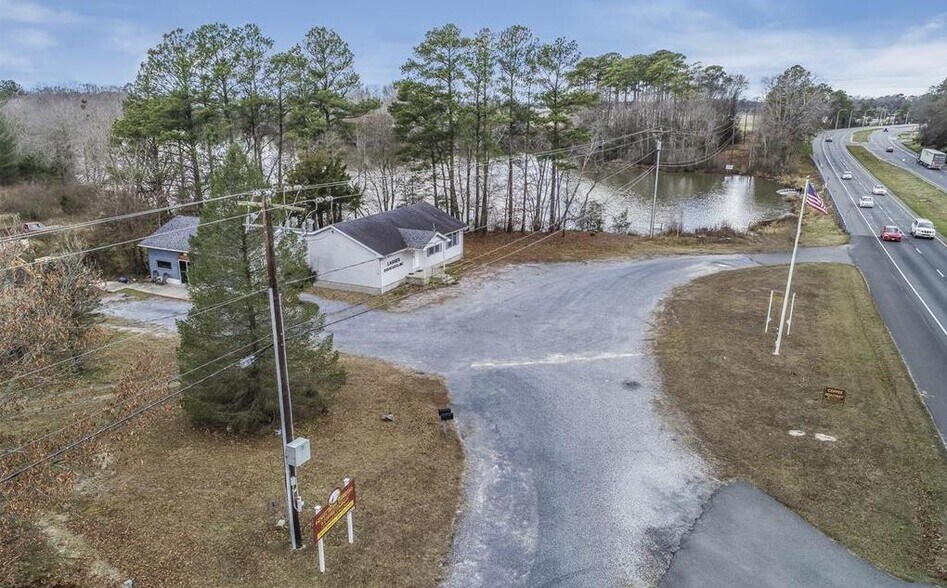 More Photos Of 28300 DuPont Blvd, Millsboro Freestanding For Lease