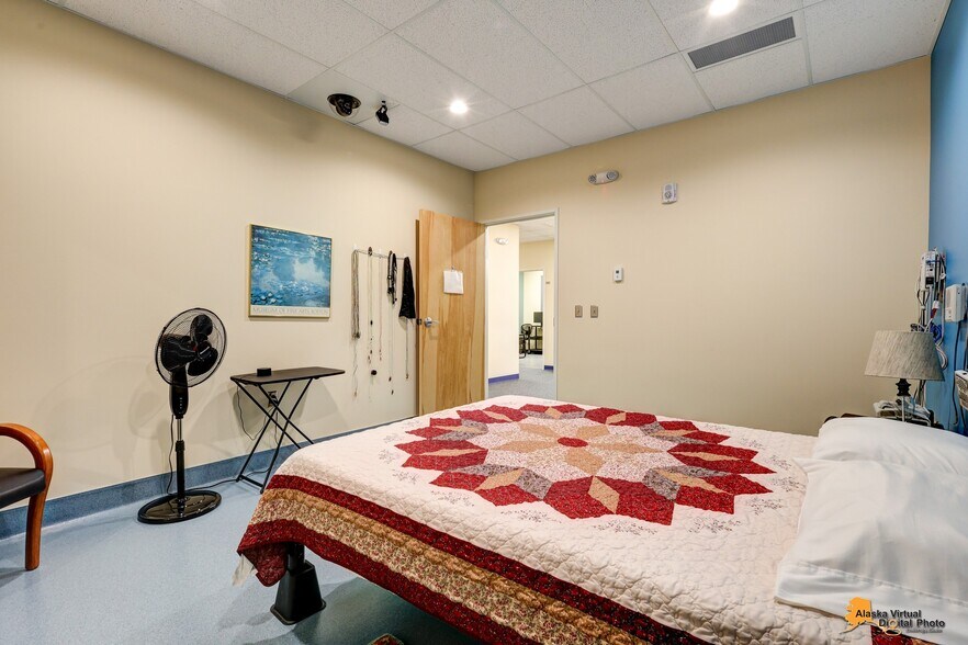 More Photos Of 4551 E Bogard Rd, Wasilla Medical For Sale