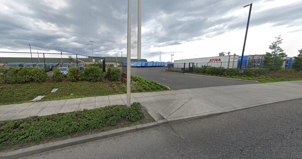 Primary Photo Of 15750 Lombard Street, Portland Land For Lease