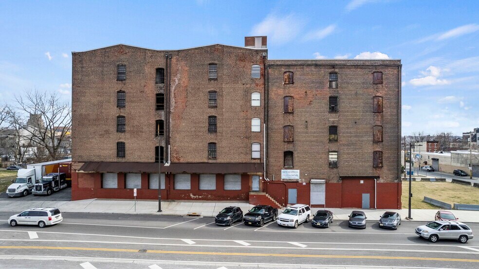 Primary Photo Of 2401-2439 N American St, Philadelphia Warehouse For Sale