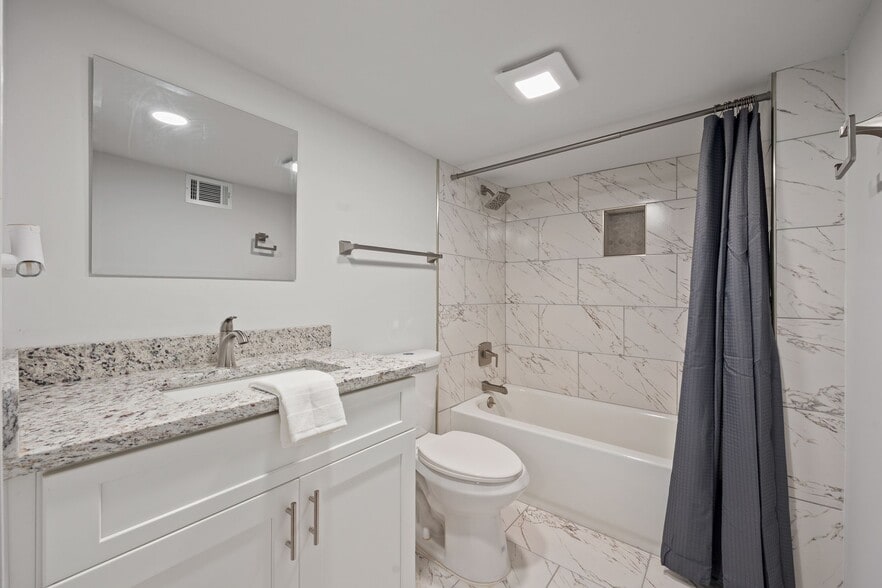 More Photos Of 10 Claire Dr, Atlanta Multifamily For Sale
