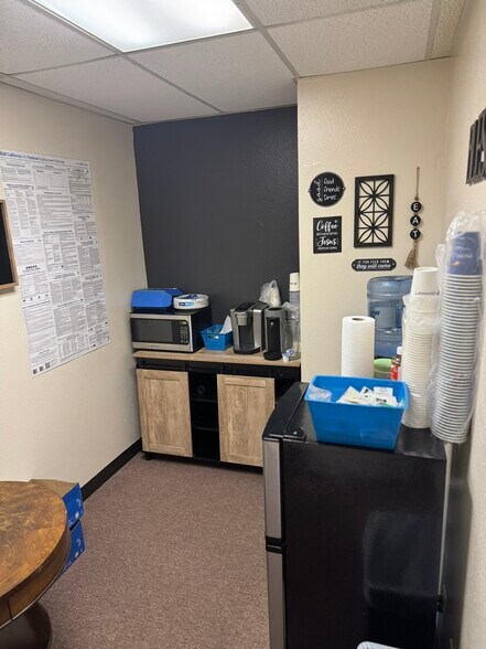 More Photos Of 6716-6718 Greenleaf Ave, Whittier Storefront Retail Office For Lease