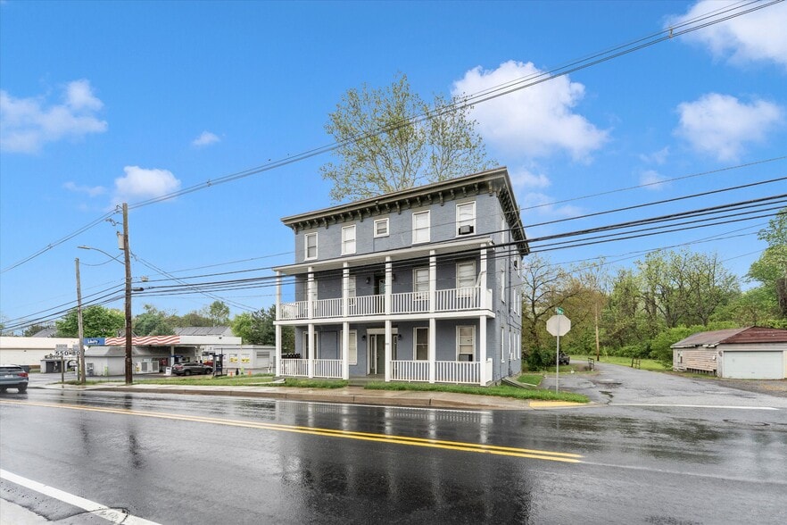More Photos Of 229 N Church St, Thurmont Apartments For Sale