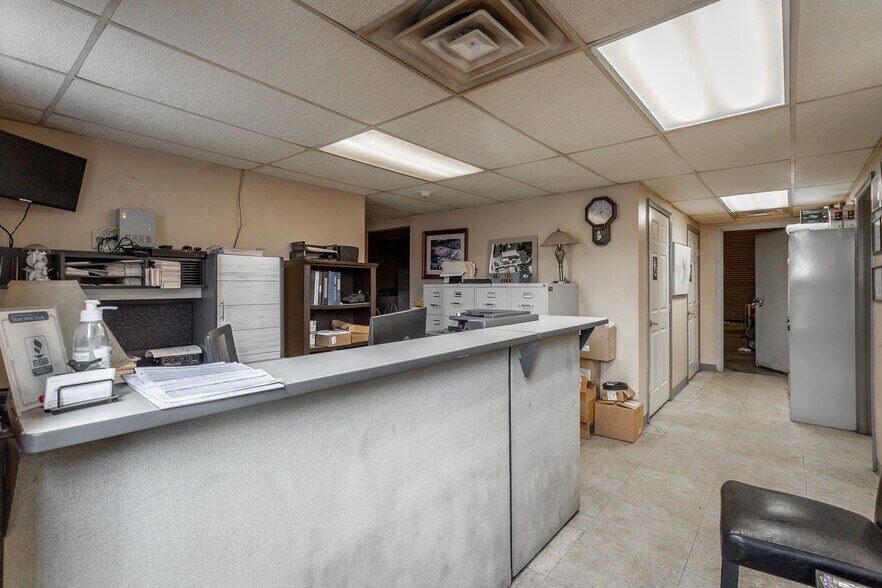 More Photos Of 13543 Back Valley Rd, Sale Creek Manufacturing For Sale