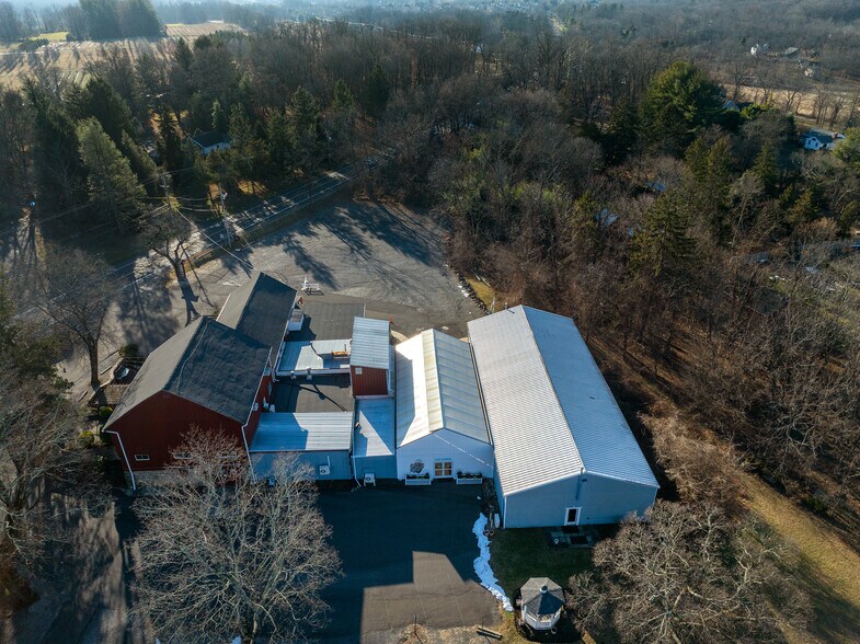 More Photos Of 6123 Lower York Rd, New Hope Specialty For Sale