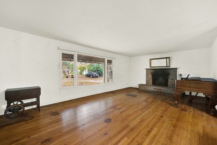 More Photos Of 300-316 Butcher Rd, Vacaville Land For Sale