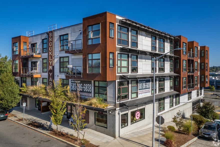 More Photos Of 4780 SE Milwaukie Ave, Portland Apartments For Sale