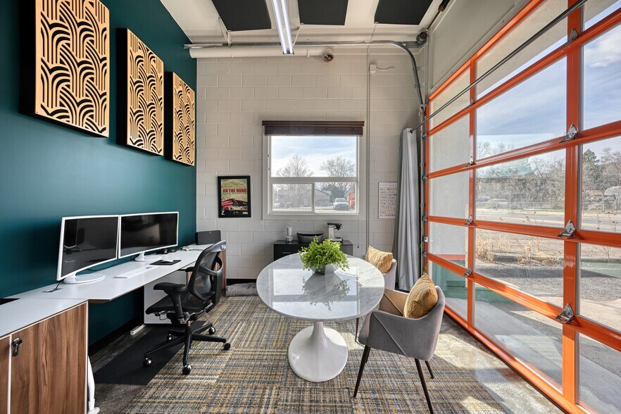 More Photos Of 1901 Jackson St, Golden Storefront Retail Office For Sale