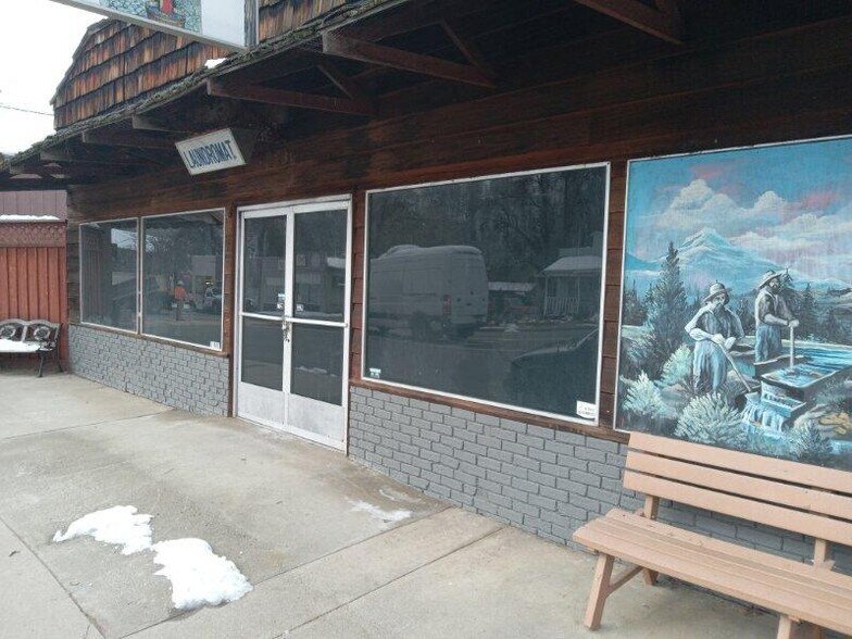 More Photos Of 11807 Main St, Fort Jones Storefront Retail Office For Sale