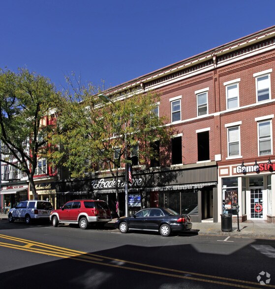 More Photos Of 109 E Broad St, Westfield Apartments For Lease