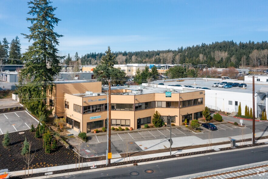 More Photos Of 1805 136th Pl NE, Bellevue Loft Creative Space For Lease