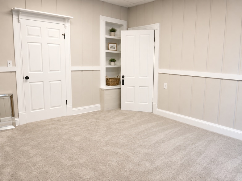 More Photos Of 80 Church St, Winder Medical For Sale