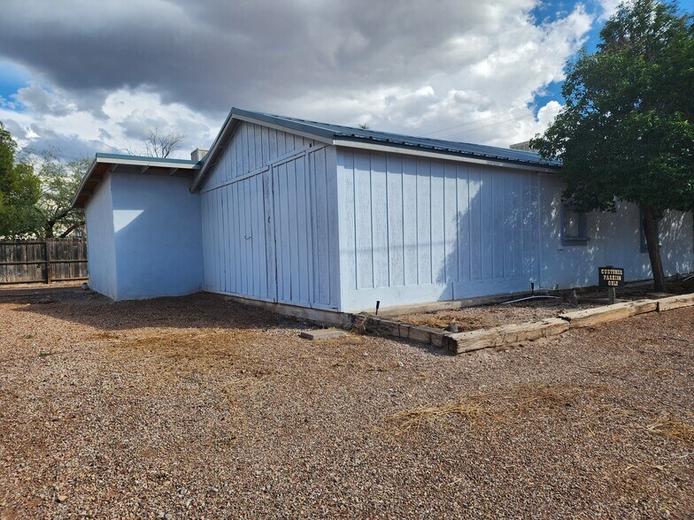 More Photos Of 302 E Fremont St, Tombstone Freestanding For Sale