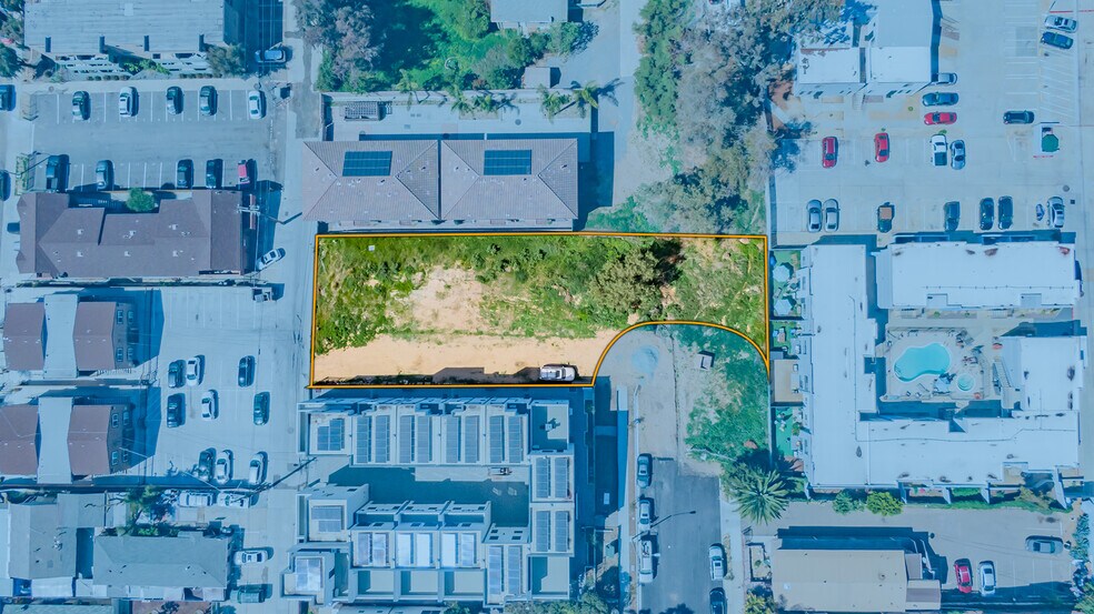 More Photos Of 0 E St, San Diego Land For Sale