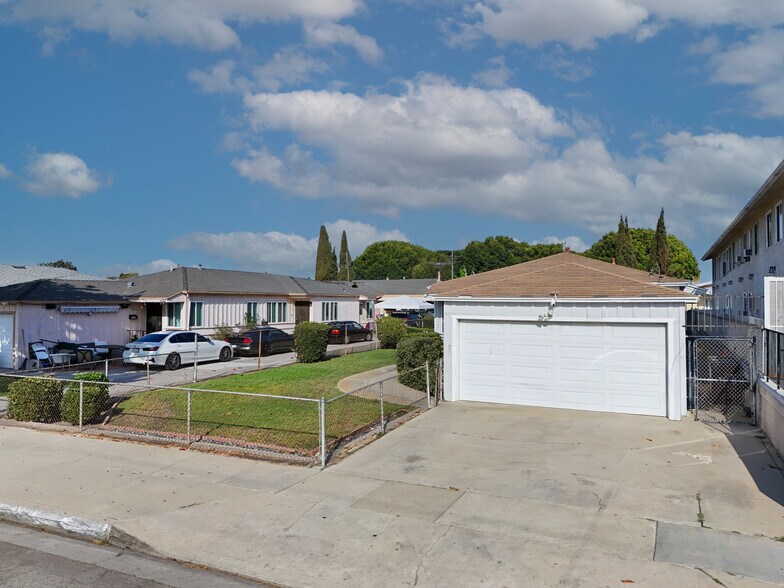 More Photos Of 14522 Avis Ave, Lawndale Apartments For Sale