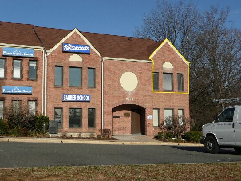 More Photos Of 9300-9306 Old Keene Mill Rd, Burke Loft Creative Space For Lease
